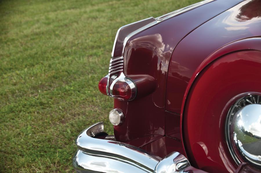  Packard Caribbean Convertible Narrow 1953 года  (фото 9 из 20)